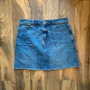 Jean mini skirt